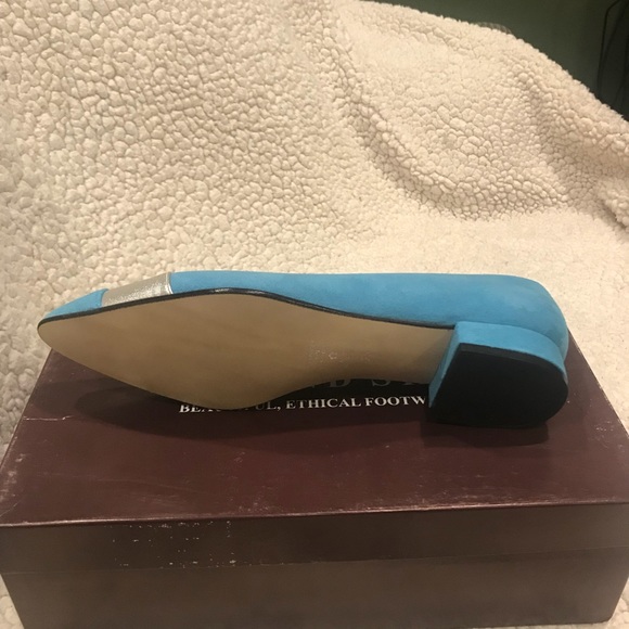 Beyond Skin Jemima Dress Shoes - Picture 5 of 7